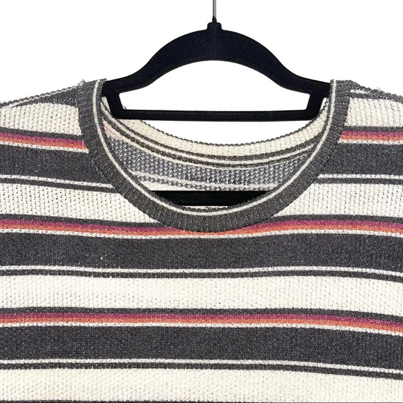 American Eagle Cream & Olive Green Stripe Knit Short Sleeve Top Medium Women’s - Picture 2 of 9